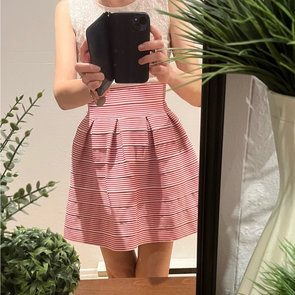 Choklate Elegant Sleeveless Lace and Striped Mini Dress